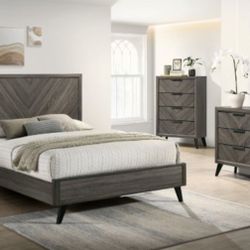 Brand New Grey 4pc Eastern King Bedroom Set 