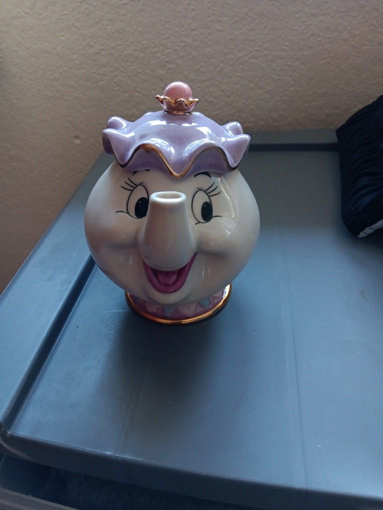 Mrs Potts 
