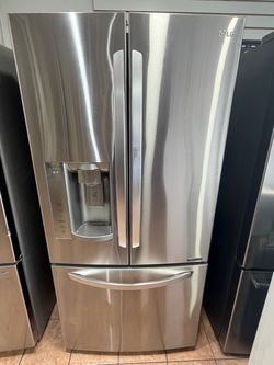 LG 33” French doors refrigerator
