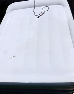 Intex mattress