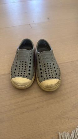 Kids size 8 natives
