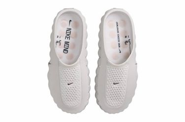 Women’s Nike Mind Size 8