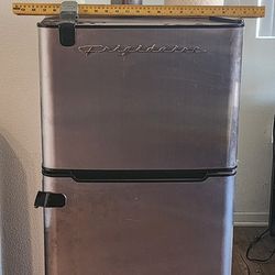 Frigidaire 4.6 cu ft