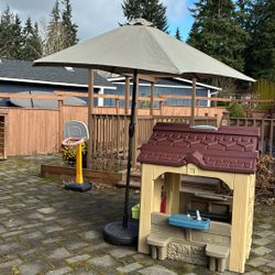 Pato Umbrella With Base