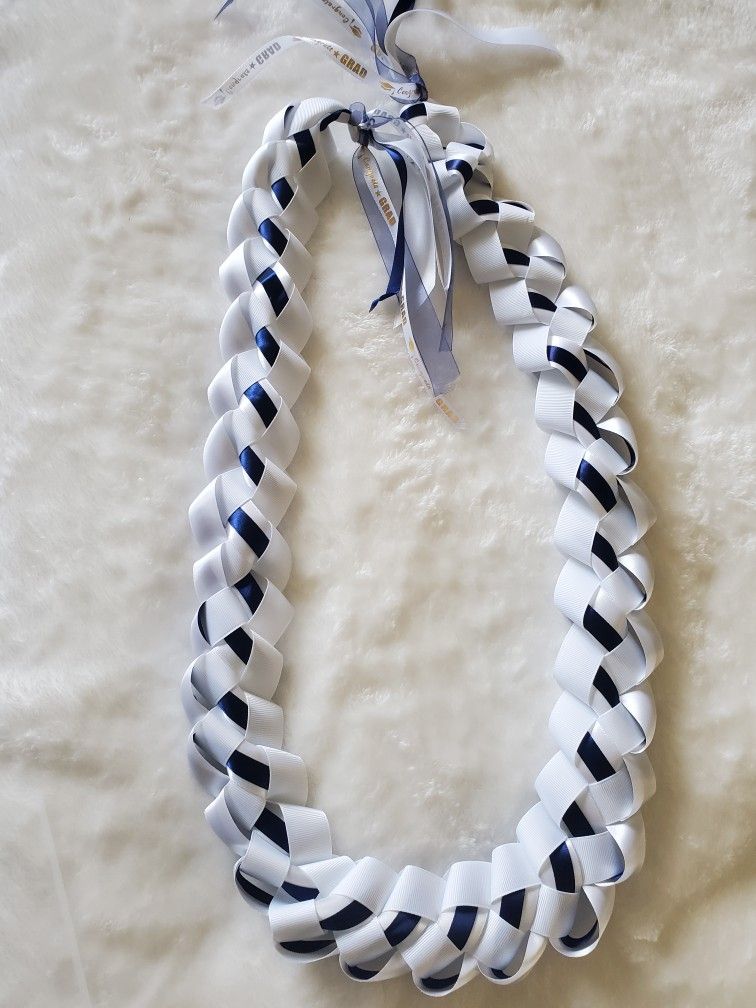 Ribbon Graduation Lei ( Ready for Pick-up)