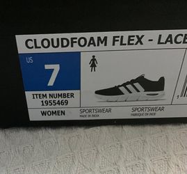 Tennis shoes adidas size 7 Women