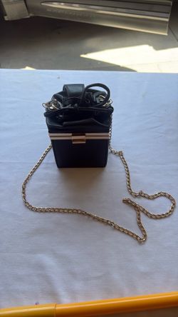 Cute black clutch