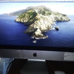 21.5" iMac Computer 