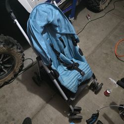 Urbini Reversi Stroller 