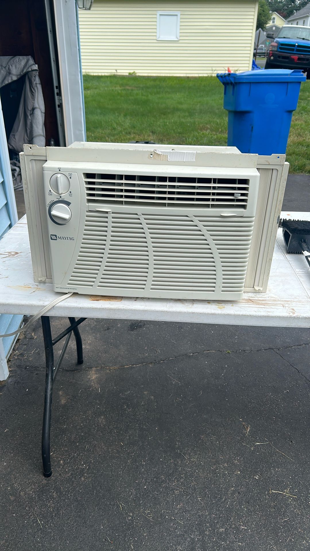 Air conditioner 