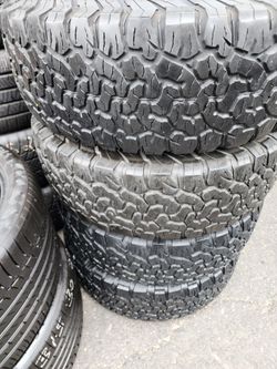 4 tires LT265/70r17 bfgoodrich all terrain ko2