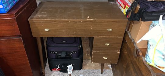 Singer sewing machine cabinet