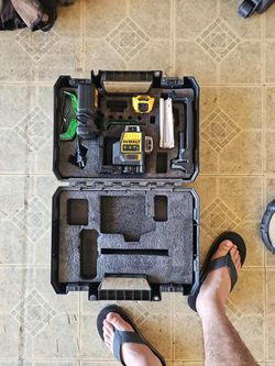Dewalt Green 360 Laser