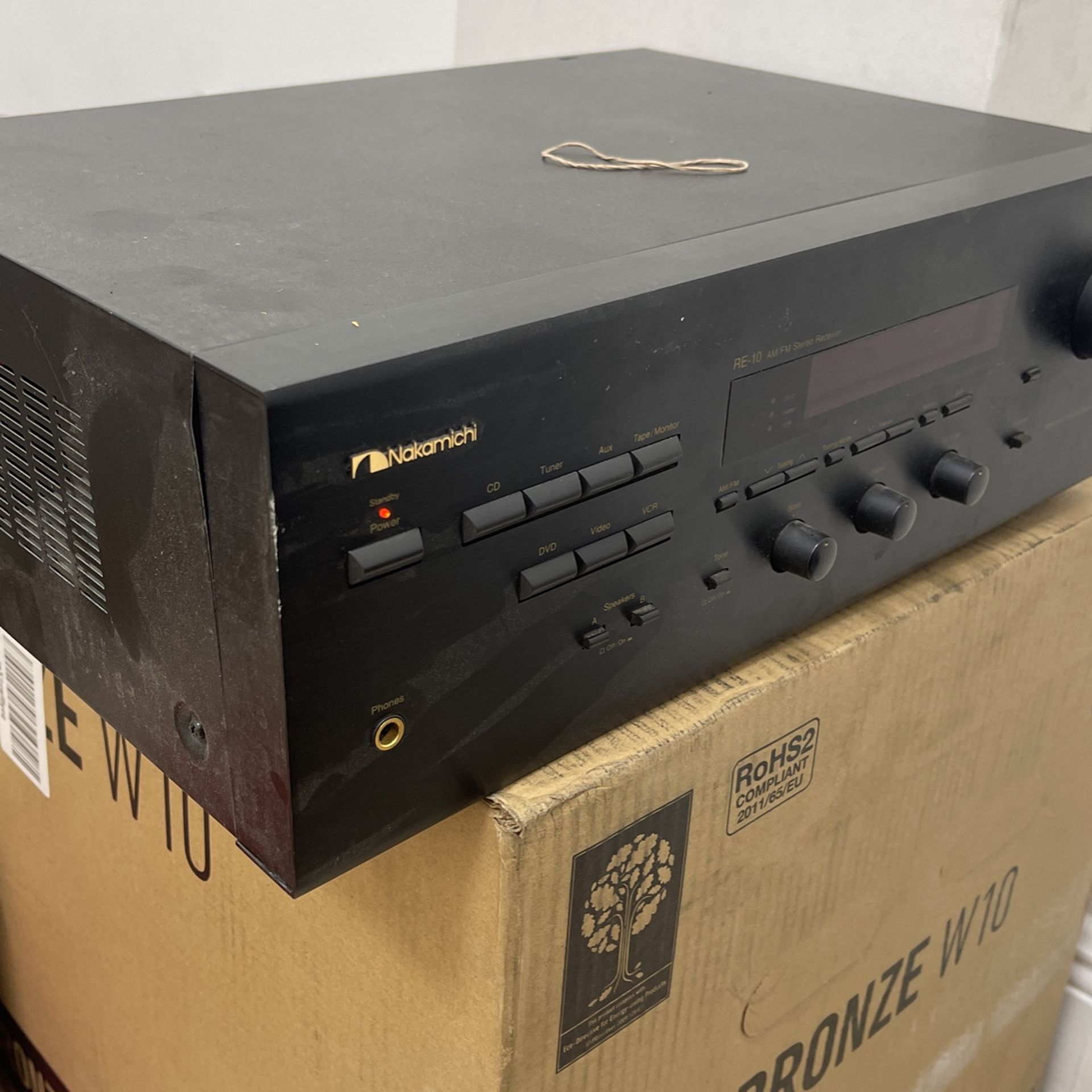Nakamichi RE-10 Stereo Receiver