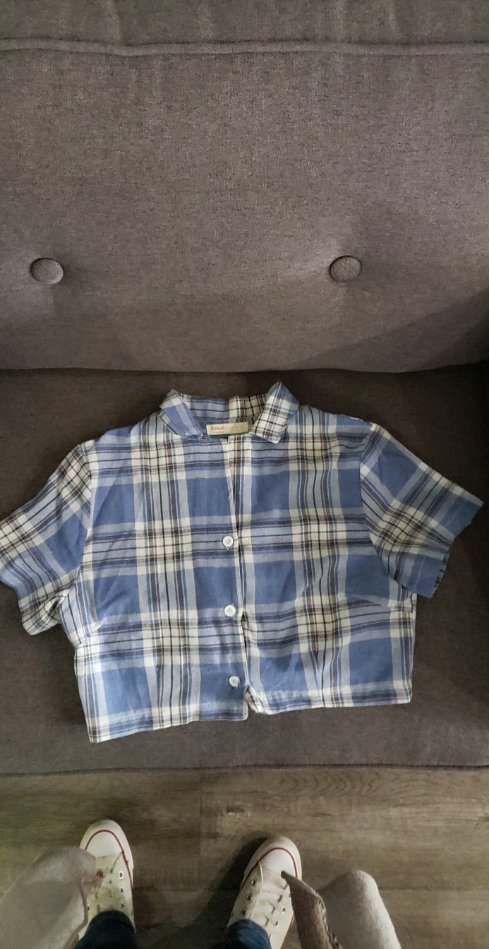 Yes $1 Croped Plaid Shirt