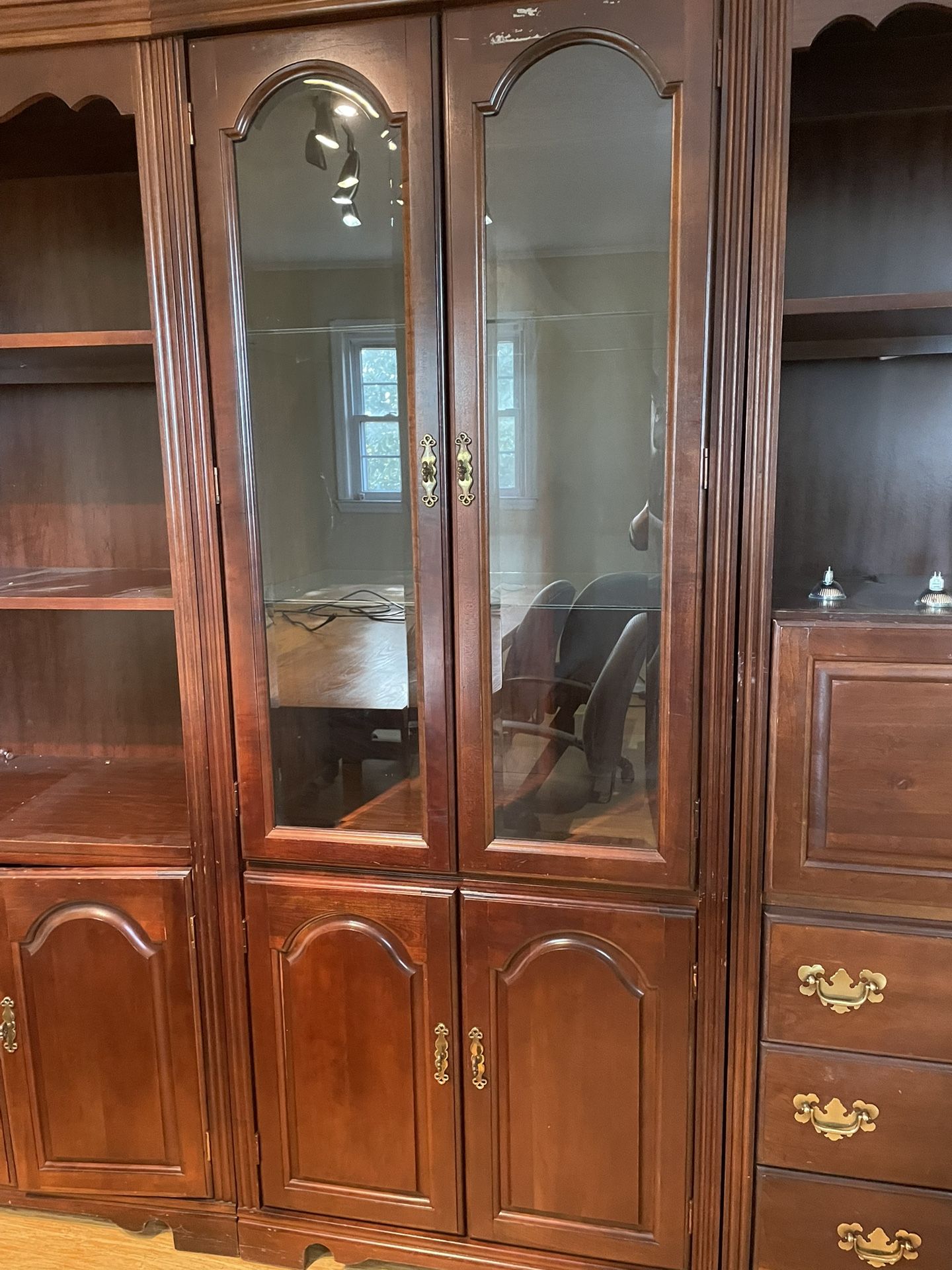 3 Piece Cabinet