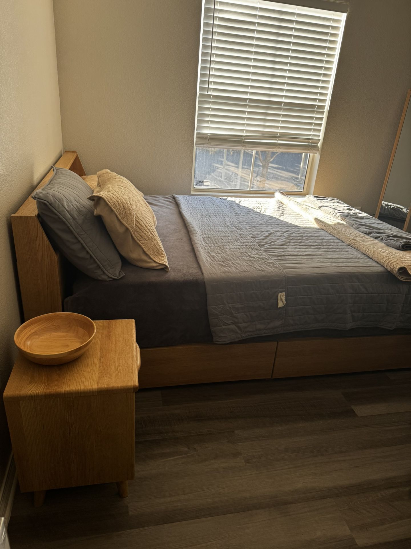 Bedframe and Mattress