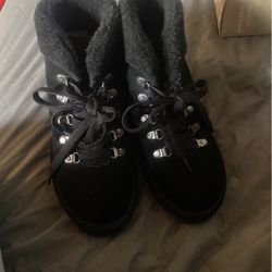Bear Paw BootsSize 8 New