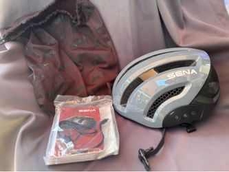Bicycle helmet
