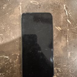 iPhone X Black– Cracked / Parts Only