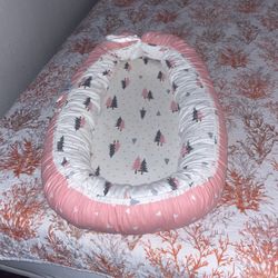 Baby Lounger Baby Nest Snuggle...