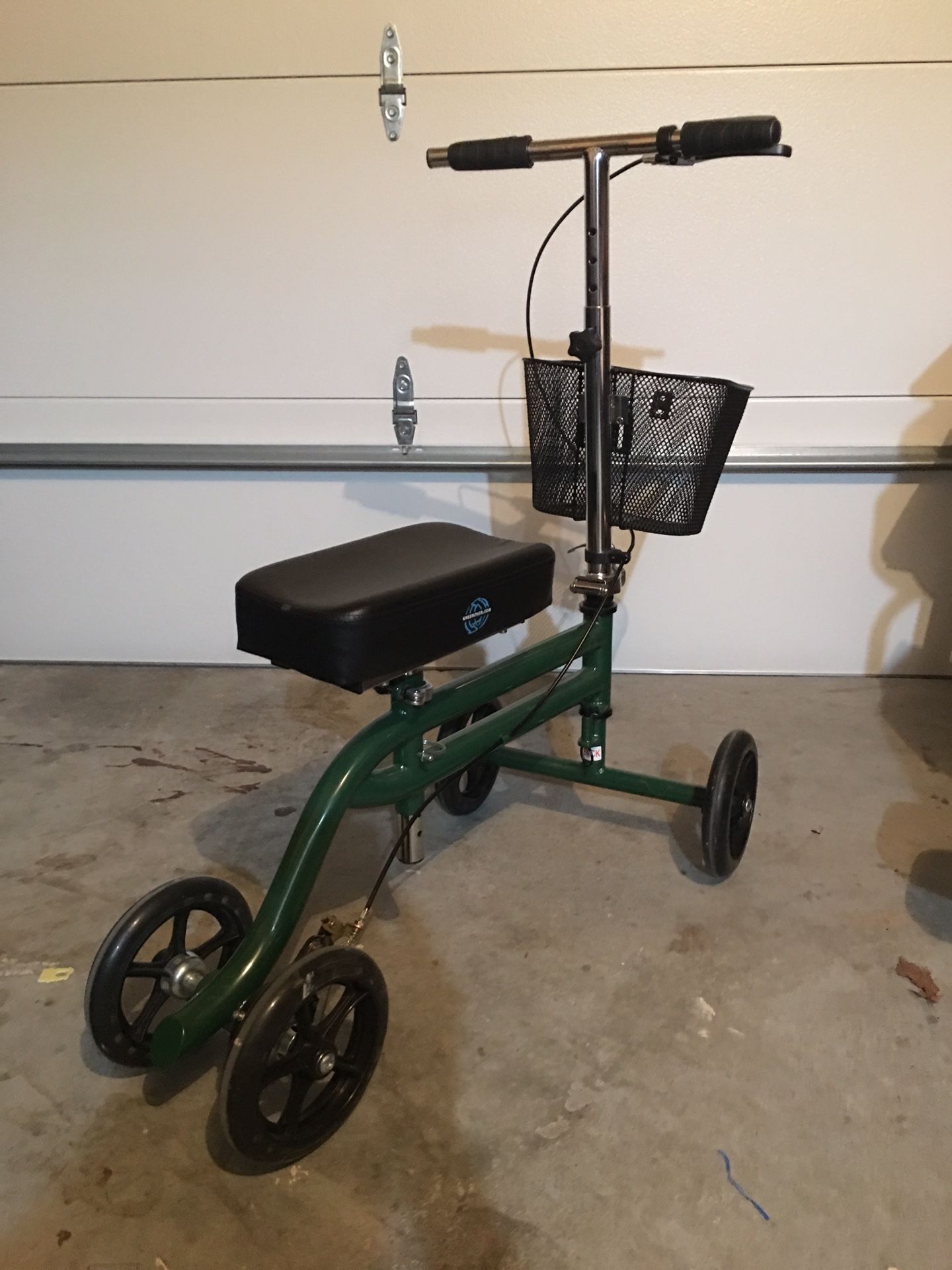 Knee scooter crutches alternative