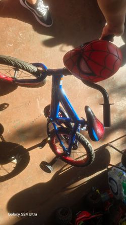 Spiderman boys bicycle