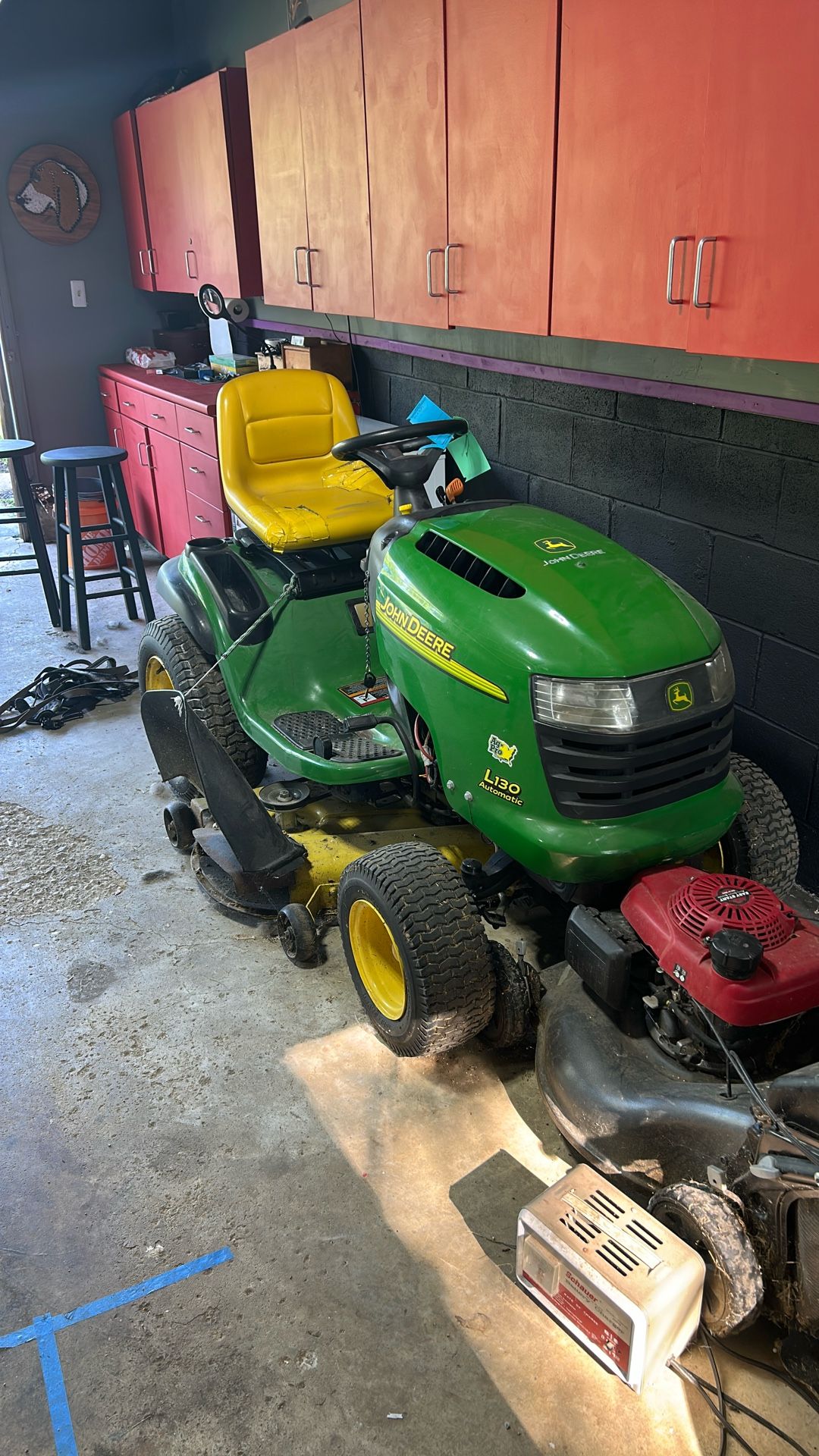 Riding Lawnmower