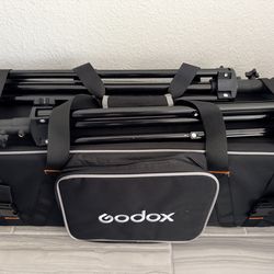 Godox SL-60IID Daylight LED 2-Light Kit