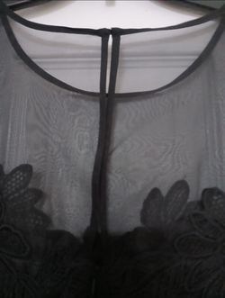 AVAILABLE!! View All Pics  / Details...ELEGANT  TRINA TURK  SLEEVELESS  MAXI DRESS 