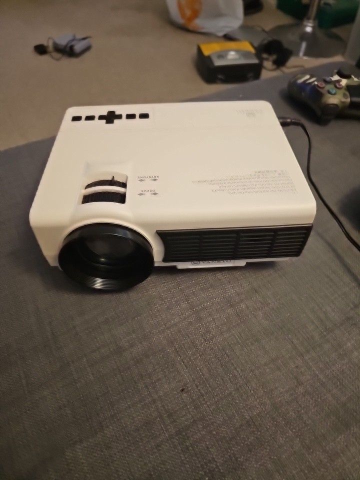 VANKYO Leisure 3 PRO Portable Projector