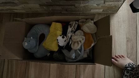 box full of 0-3 months boy clothes over 50 items