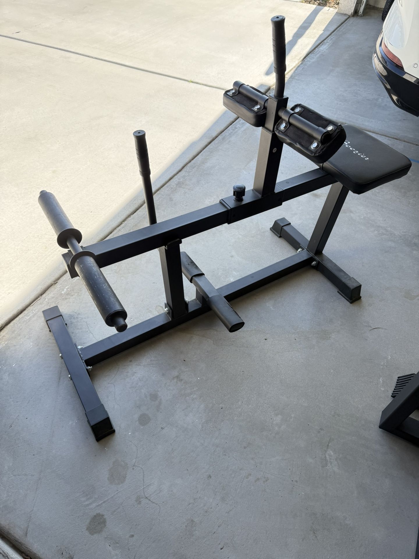 Seated Calf Raise Machine