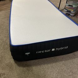 Nectar, Nectar Hybrid Mattress, Twin, only