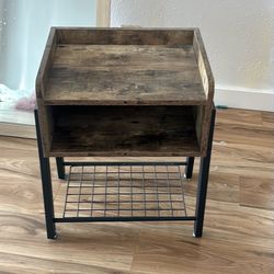 Wooden Night Stand - $10 ONLY (VERY GOOD CONDITION)