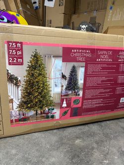 Costco 7.5 ft Pre-Lit Aspen EZ Connect Artificial Christmas Tree, 1,850 Color-Changing Radiant Micro LED Lights