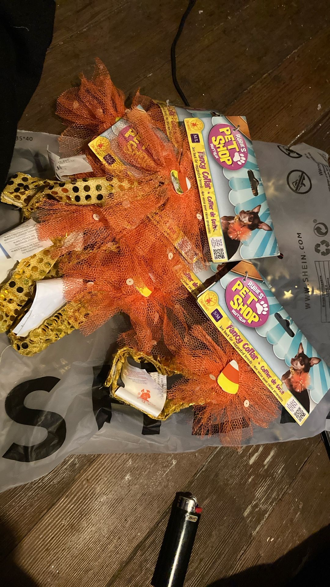 Brand new pet necklaces Halloween candy three dollars each one small medium and three mediums