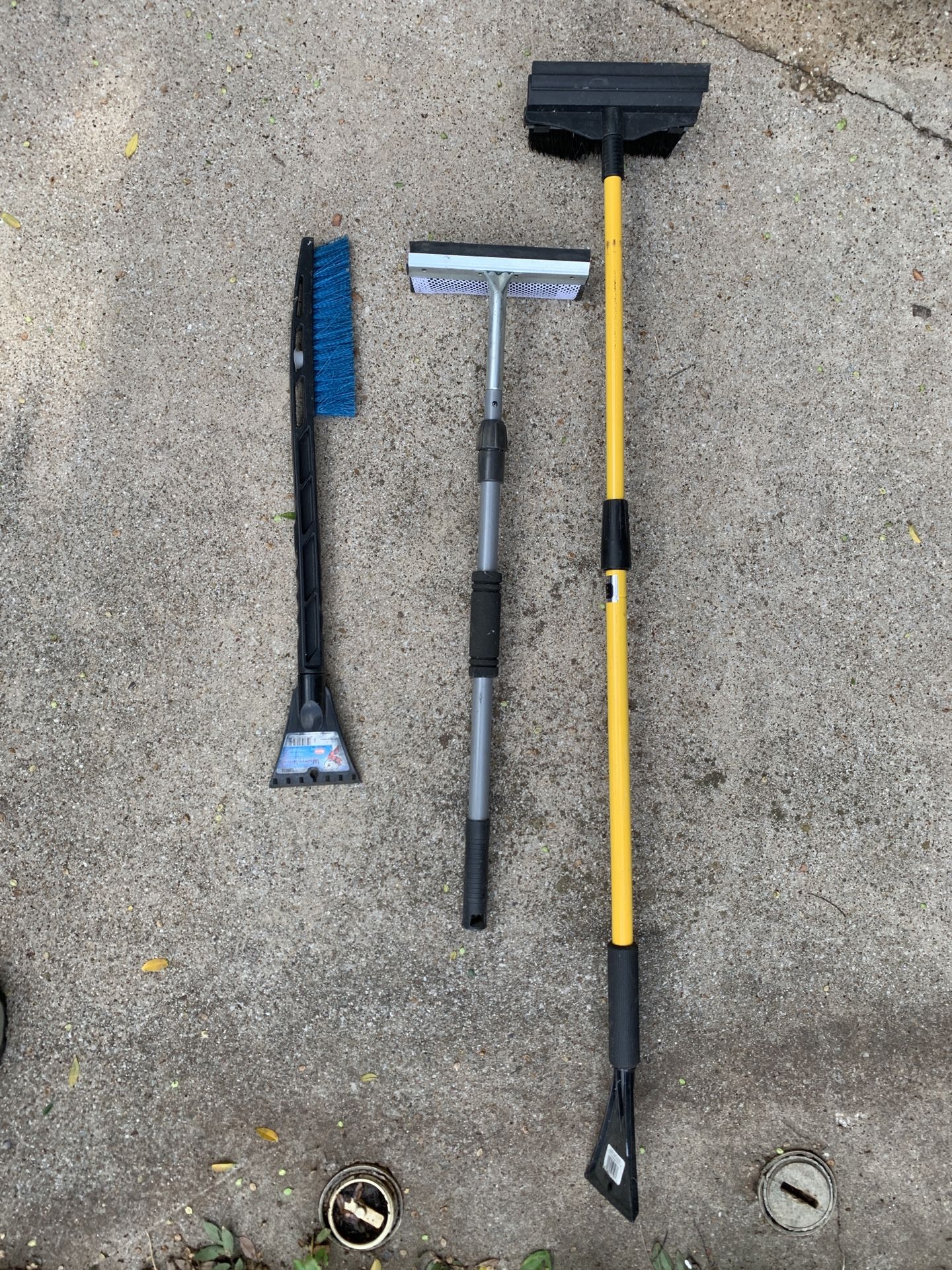 Car Wash/Care$5 Each , Cleaning Tools Combination Squeegee, Ice Scrapers Broom
