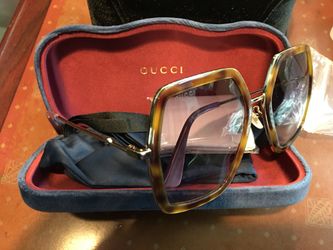 GUCCI SUNGLASSES