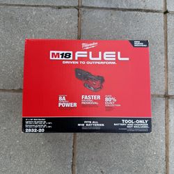 Milwaukee Belt Sander