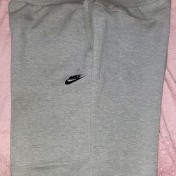 Nike Tech Fleece Shorts Size Xl 