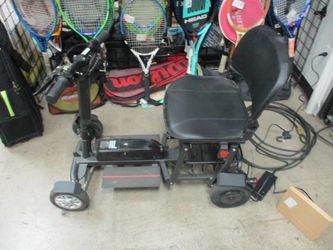Used 4 Wheeled Scooter GO KART needs Charger and possible battery-3-68575