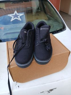 Brand New Heelys Shose