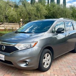 2016 Nissan Quest