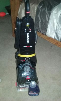 LIKE NEW, BISSELL PROHEAT ADVANCED CARPET CLEANER