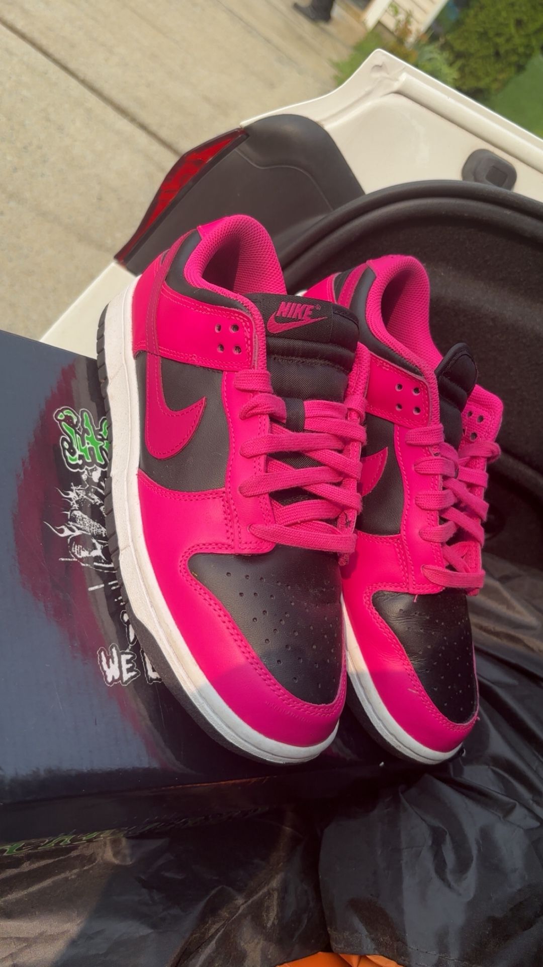 Nike