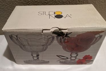 Studio Nova Set of 2 Footed Sherbet/ Ice Cream Glass Bowls Clear, boxed
