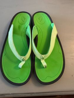 Olukai sandals-size 9