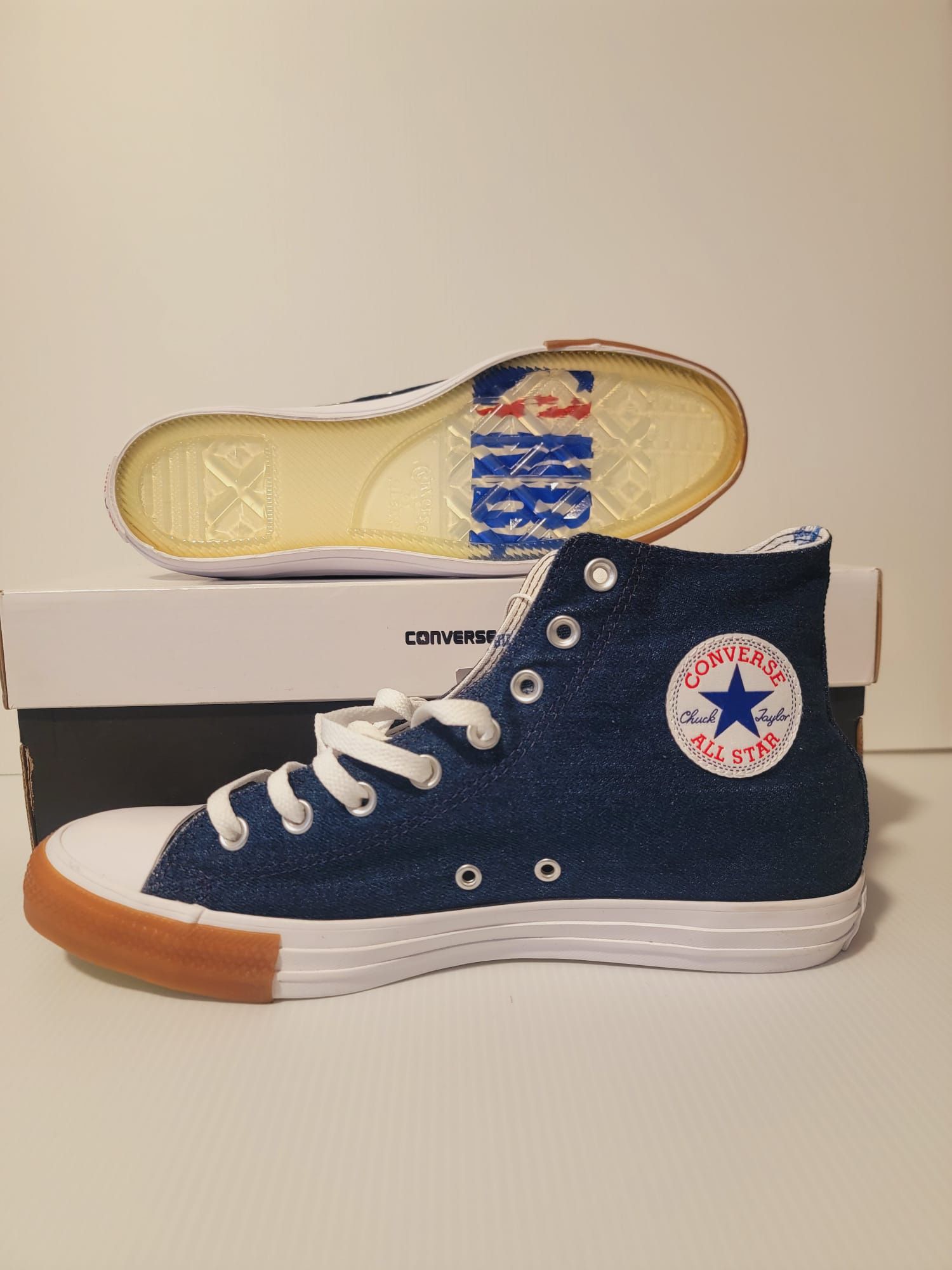 CHAMPIONSHIP CONVERSE 10 for Sale in Queens, NY OfferUp