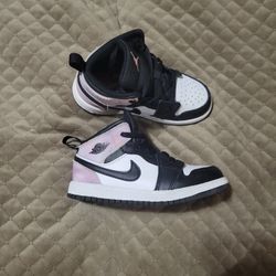 Nike Air Jordan 1 Mid SE ‘Zen Master’ Toddler Sneakers
